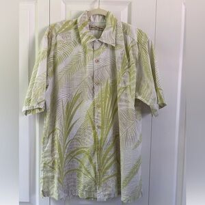 Tommy Bahama Green and White Casual Button Down Shirt- Medium